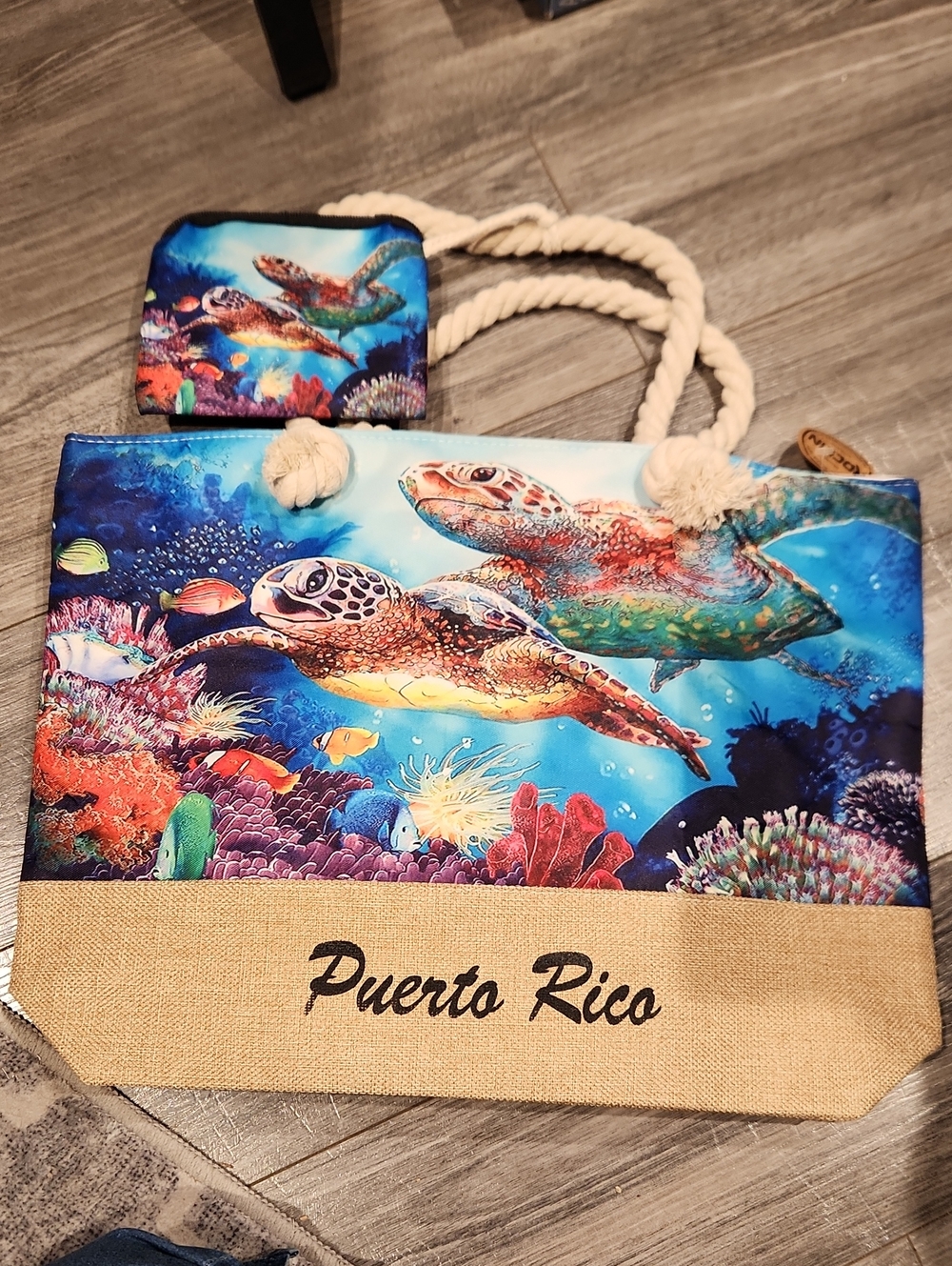 NWT Sea Turtle Canvas Tote Bag - Multicolor w/matching mini Cosmetic Bag